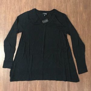 Cute flowy Limited sweater! NWT! Size medium